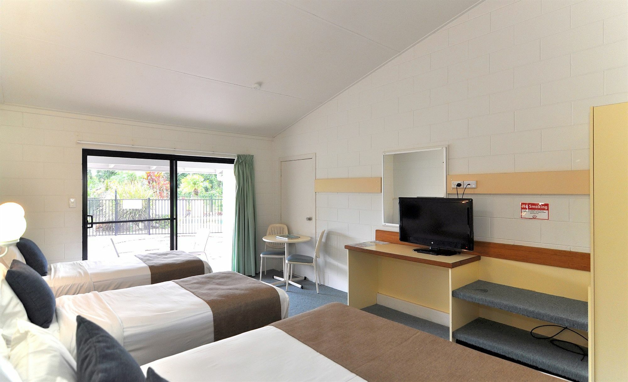 Mission Beach Resort Extérieur photo